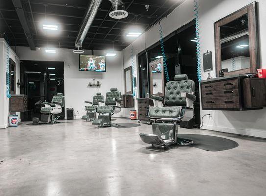 Your new favorite barbershop in the NoHo Arts District. Shaves, haircuts, kids and adults.