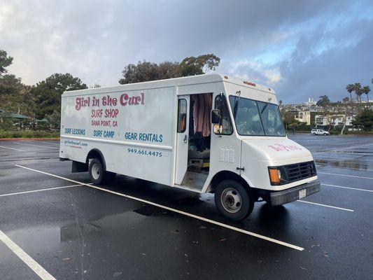 Love the Van  easy to spot them at Doheny.