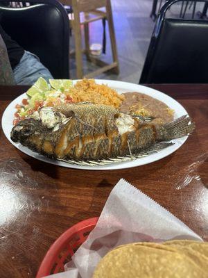 Mojarra frita