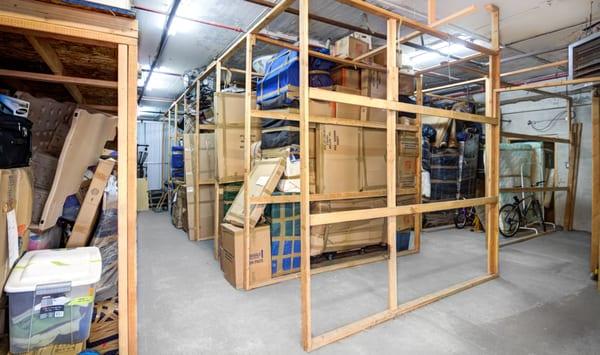 Clean & Secure Storage Facility