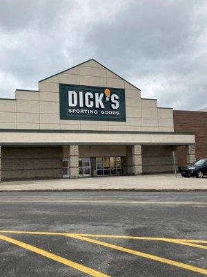 Dick's Sporting Goods