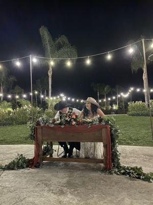 Sweetheart table we rented from Thirfted Sister