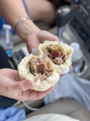 ig: @whatsviveating  |  bánh bao hấp trứng gà (steamed bun w egg)