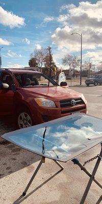 Windshield replacement on a RAV4