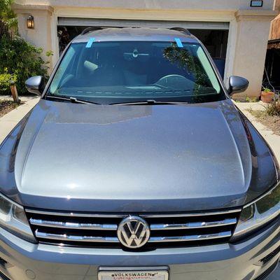 Volkswagen Front Windshield Replacement