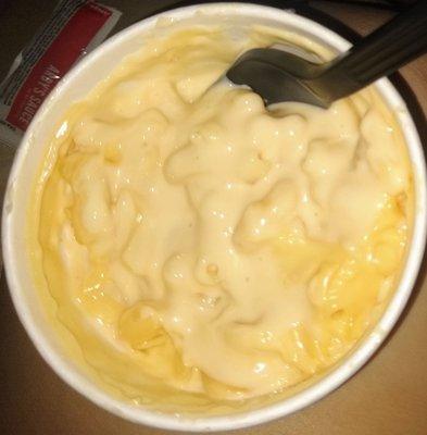 Good, creamy mac and cheese. I think it's my new favorite for fast food mac besides Chick fil-A.