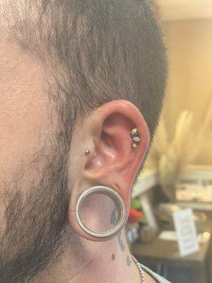 Tragus double helix