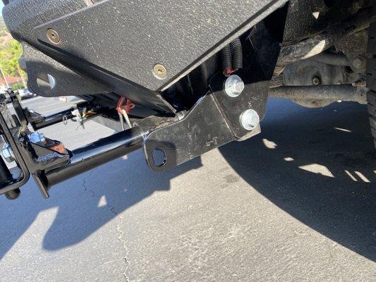 Tow bar installed