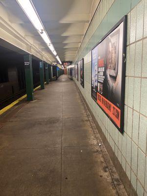 MTA - Spring St Subway Station