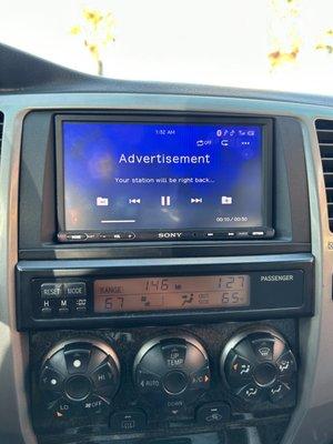 Super clean stereo system install on my 4th Gen 4Runner