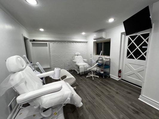 Pedicure Area