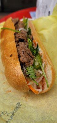 Lemongrass Beef Bahn Mi.. average :(