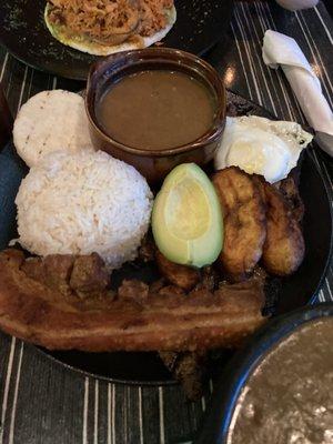 33. Mini Bandeja