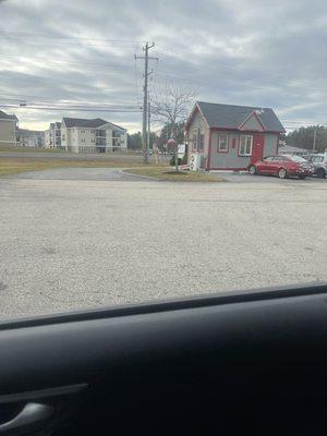 Drive up coffee hut in the parking lot of New Hampshire coffee roasting company