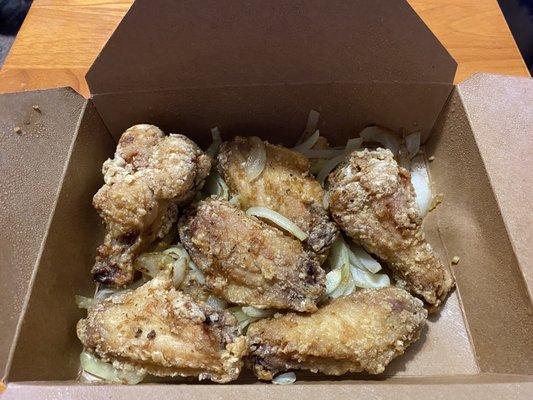 7. Six Piece Garlic Chicken Wing