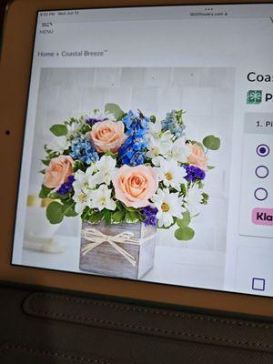 This is the flowers arragement selected from the web site!