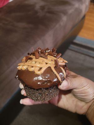 Brownie cupcake