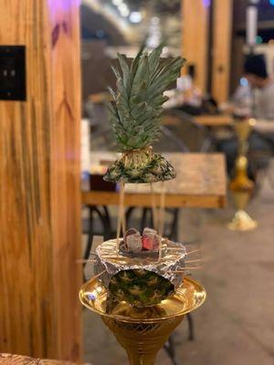 Pineapple head hookah