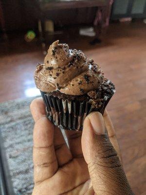 Brownie cupcake