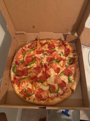 12 inch with pepperoni, green peppers, and fresh tomatoes