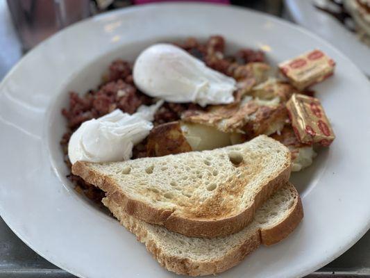 Corned Beef Hash & Poached Eggs