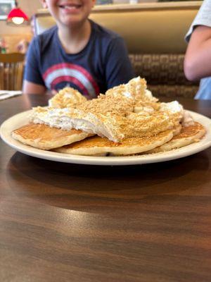 S'mores Pancakes