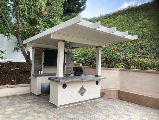 Bull Grills & Spas Outdoor Kitchen