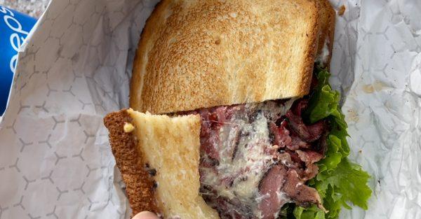 Pastrami's sandwich