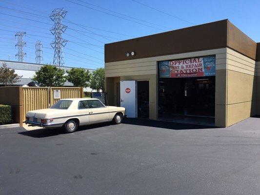 Building has been painted, look for brown buildings now.