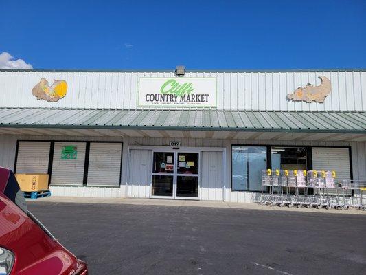 Cliff's Country Market