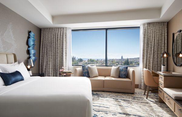 Our Premium guestrooms offer views above the rest with restorative PNW color palette and high-end details