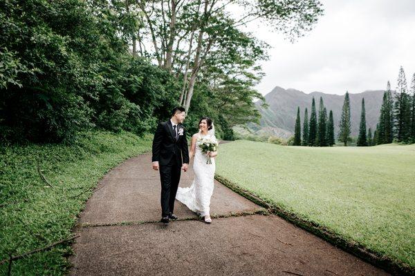 Couple's Portraits at Ko'olau Ballrooms & Conference Center | Wedding Photography by HNL Studios www.hnlstudios.com