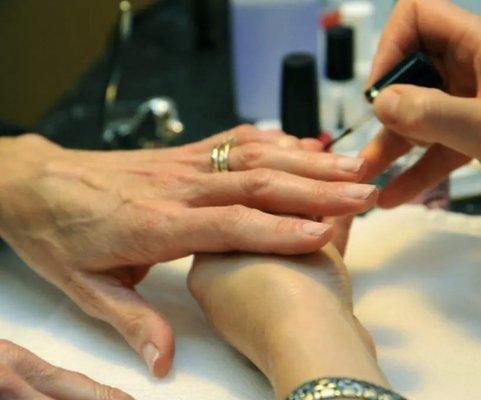 Men's manicure