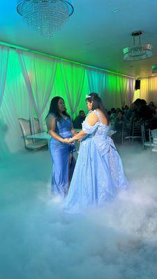 Mother and daughter dance #birthday #party #quinceañera