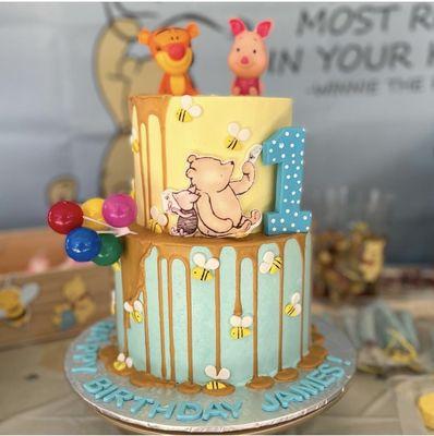 Winnie the Pooh cake