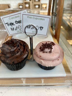 cupcakes: triple chocolate, pink cupcakes