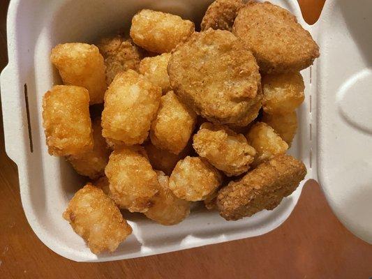 Kiddo chicken tenders and tots.