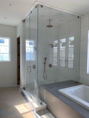 Frameless Glass Steam Shower Doors