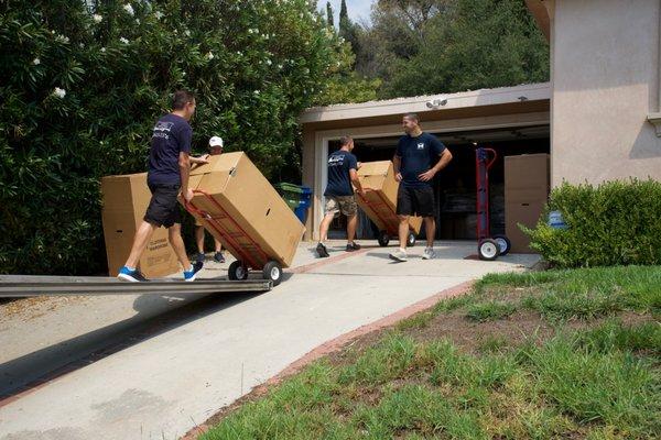 Hire professional movers in your area!