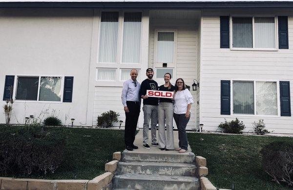 Love that we were able to represent these young professionals in purchasing this amazing home! Lic#01970017