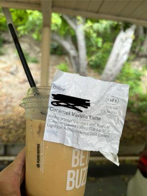 Caramel vanilla latte