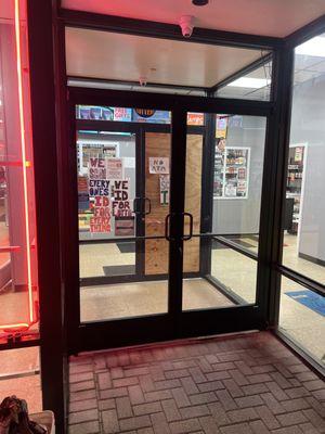 A new entrance installed by Martin's Glass&Mirror Inc.