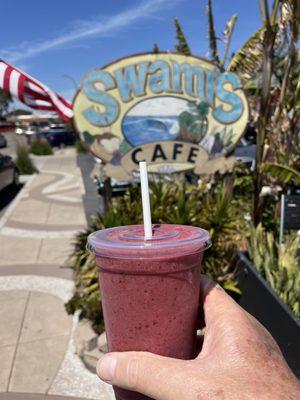 A very berry smoothie. Very berry!