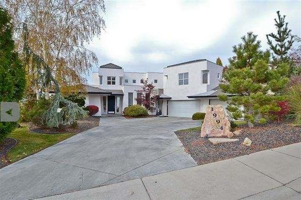 Beautiful house in the Boise Foothills