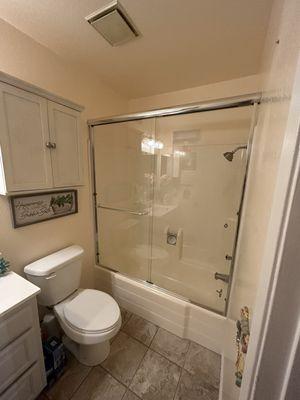 Over tub Shower door