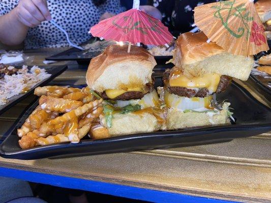 Beef burger/ beef mini sliders