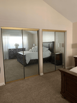 OC DUSTFREE HARDWOOD   Short shag carpet in master bedroom