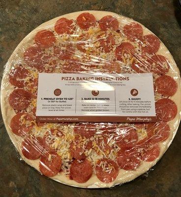 Large (14") pepperoni thin crust pizza ($8.00).