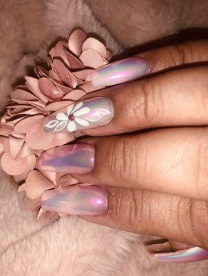 Spring time chrome nails w/ white hand drawn flower by Quinn