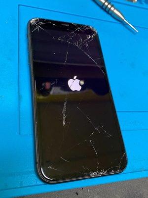 Getting ready to replace this screen on this iPhone 11 Pro max